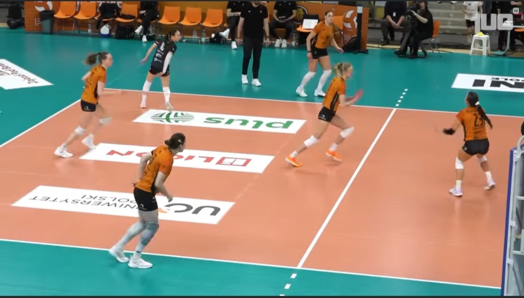 Wilczyce zawalczyły z liderkami tabeli